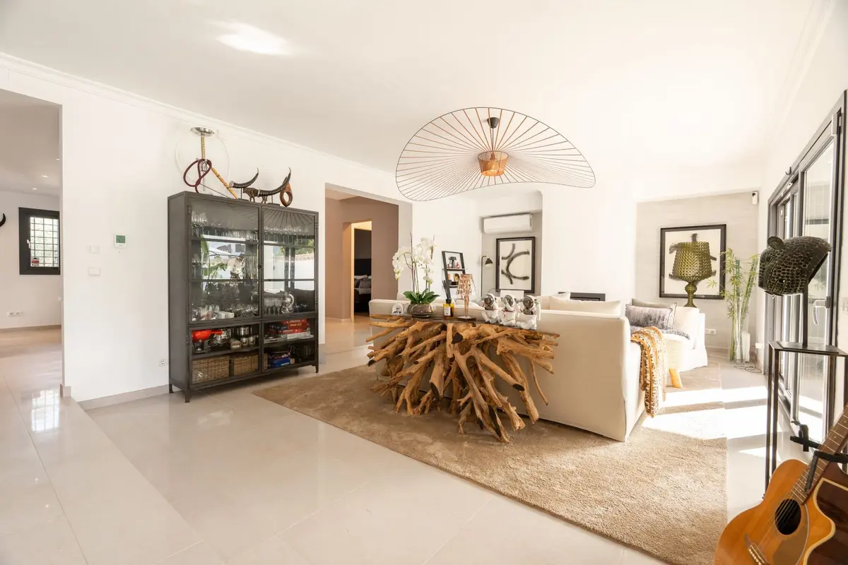 Detached Villa in Nueva Andalucía