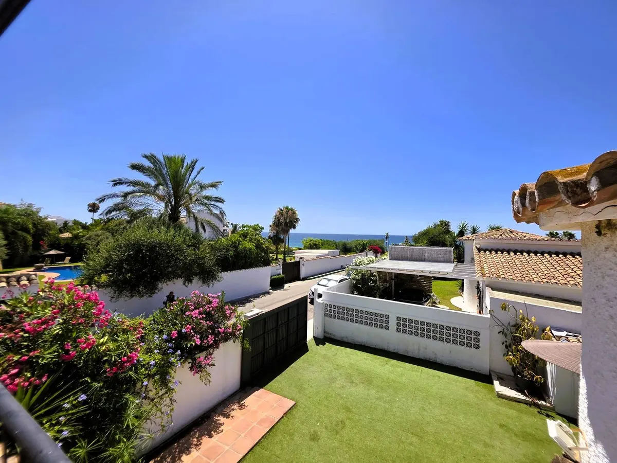 Detached Villa in Estepona