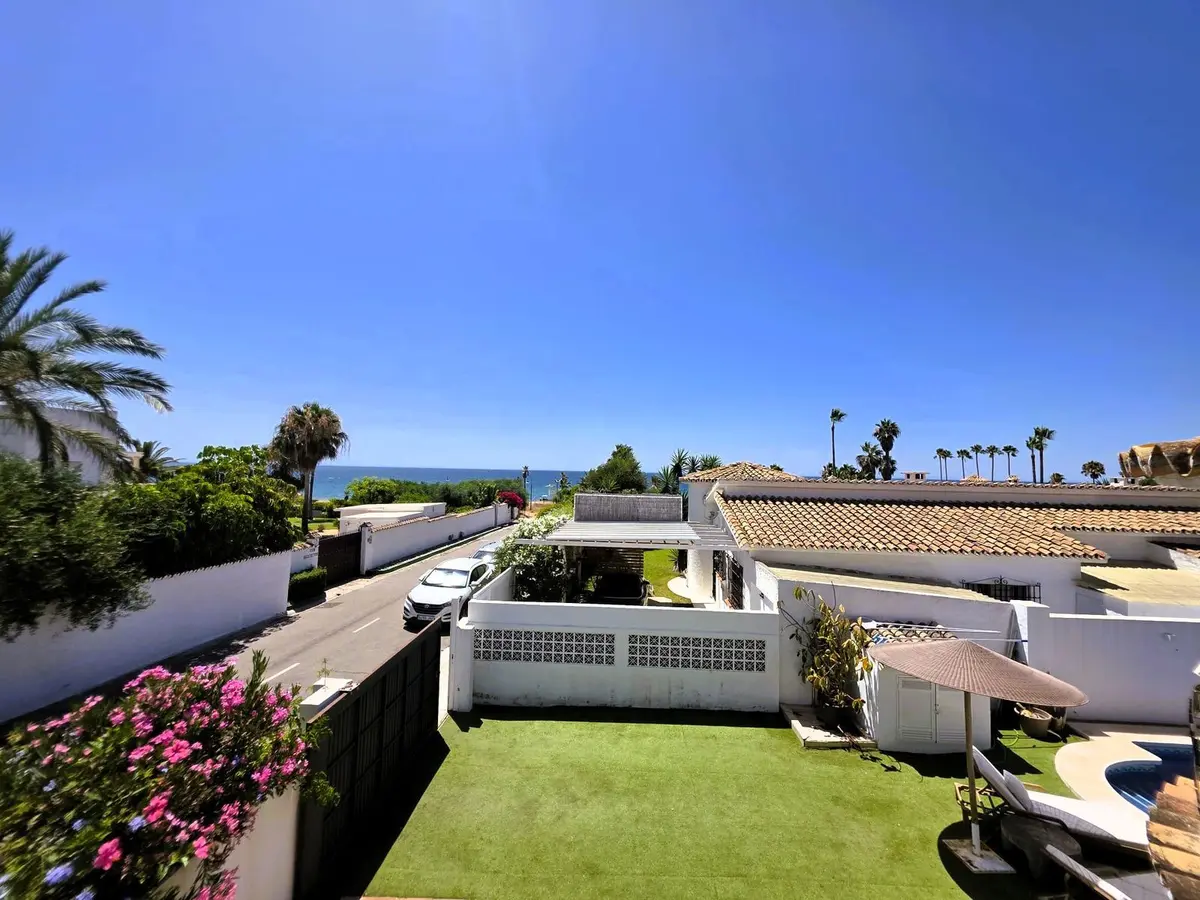 Detached Villa in Estepona