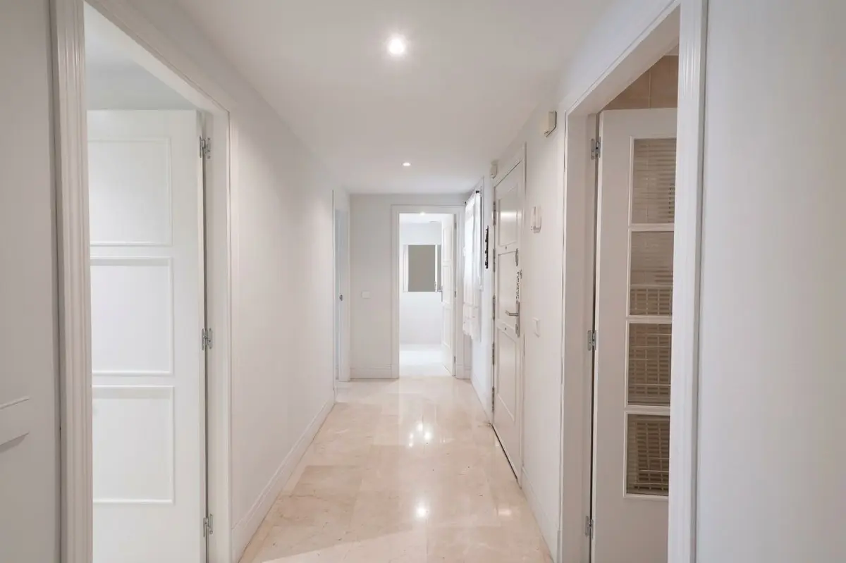 Middle Floor Apartment in Marbella