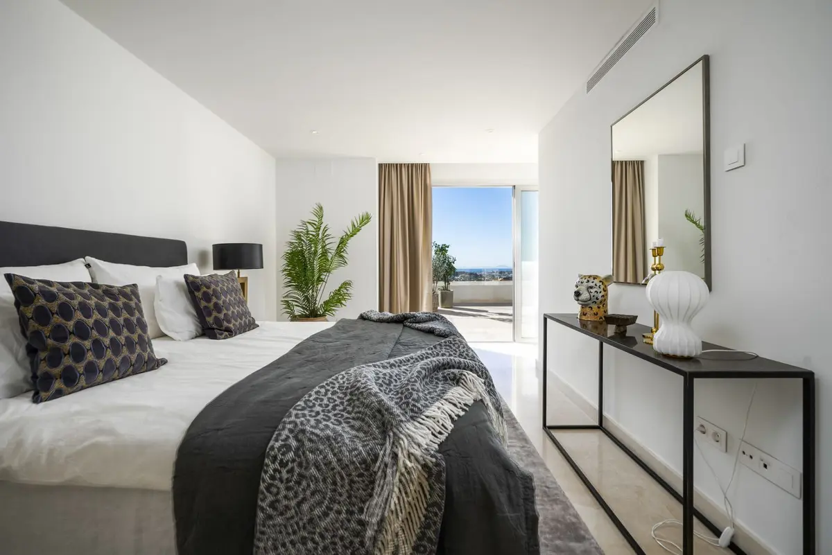Penthouse Duplex in Nueva Andalucía