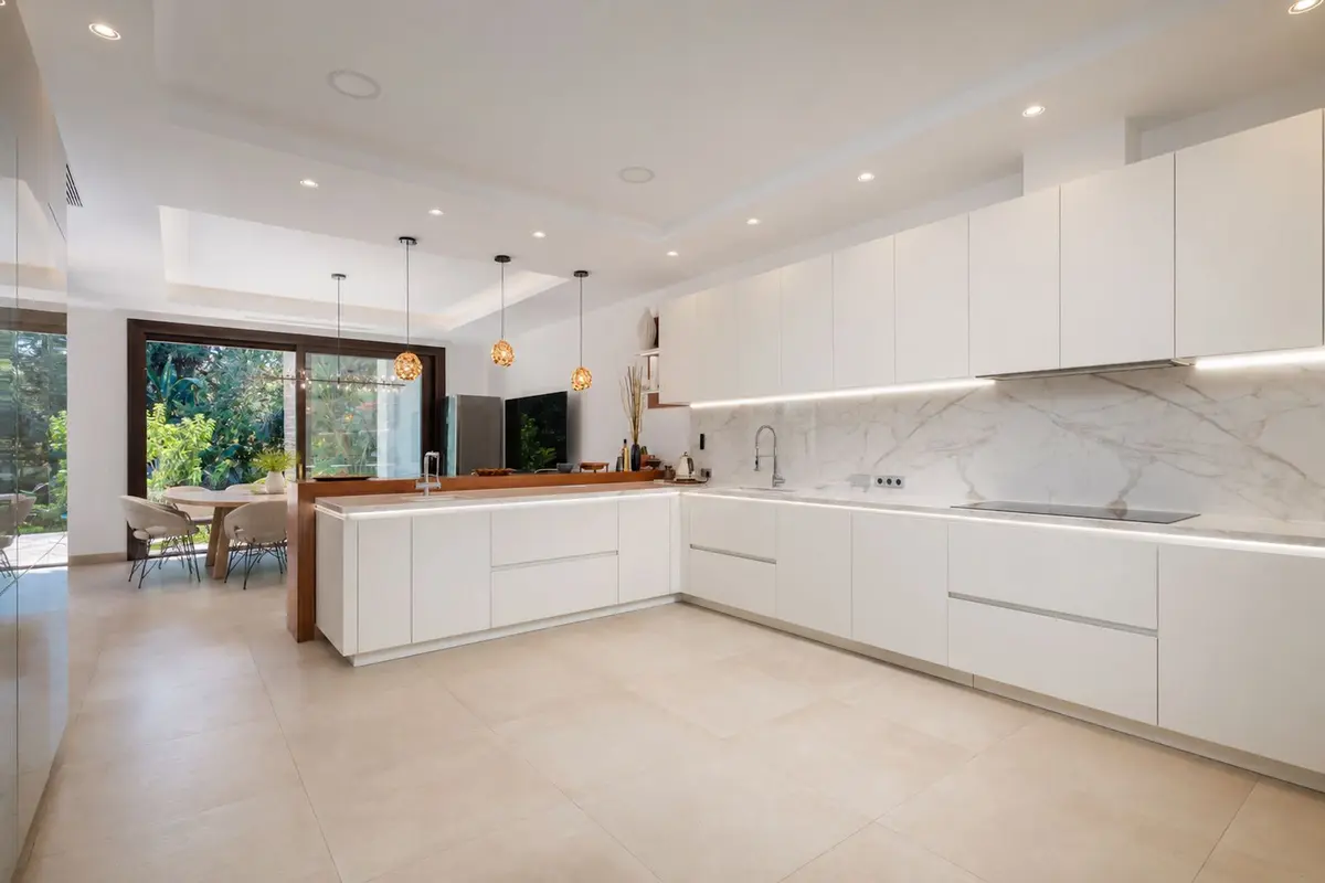 Detached Villa in Guadalmina Baja