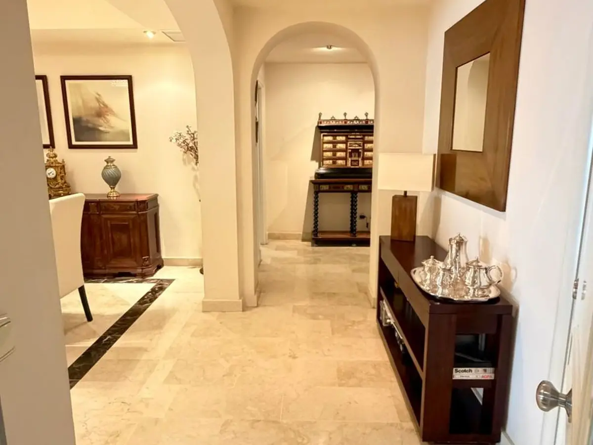 Middle Floor Apartment in Marbella