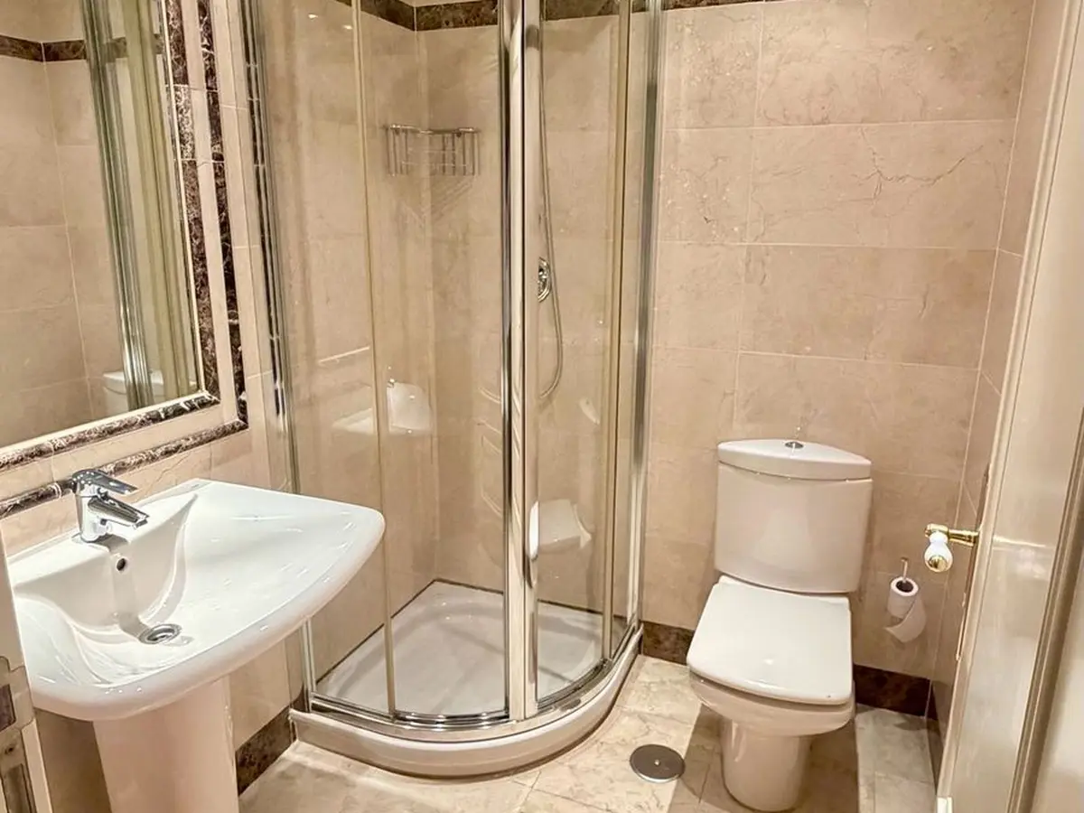 Middle Floor Apartment in Marbella