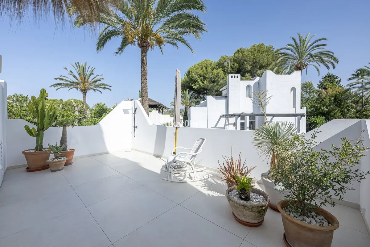 Detached Villa in Nueva Andalucía