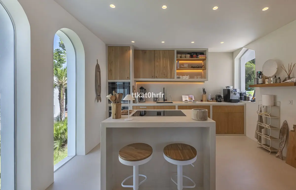 Detached Villa in Nueva Andalucía