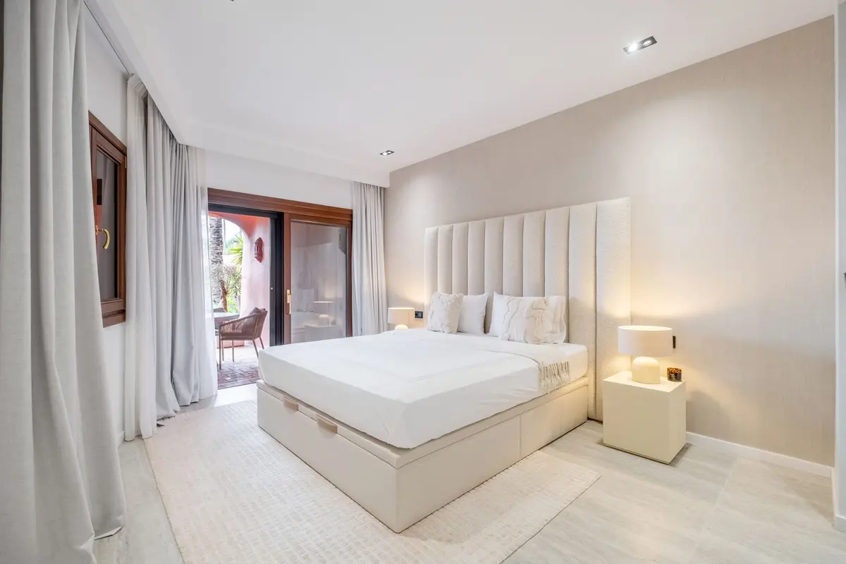 Middle Floor Apartment in Estepona
