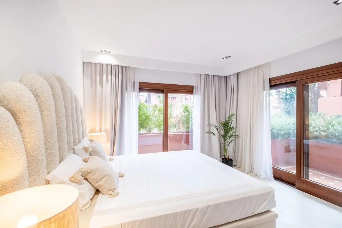 Middle Floor Apartment in Estepona