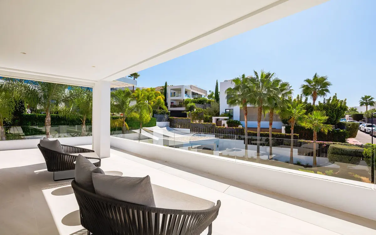 Detached Villa in Nueva Andalucía