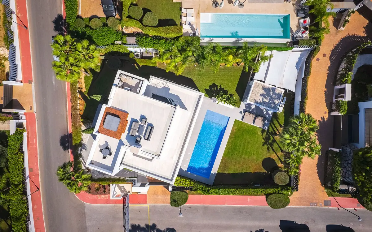 Detached Villa in Nueva Andalucía