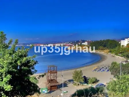 Detached Villa in Estepona