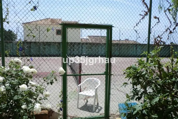 Detached Villa in Estepona