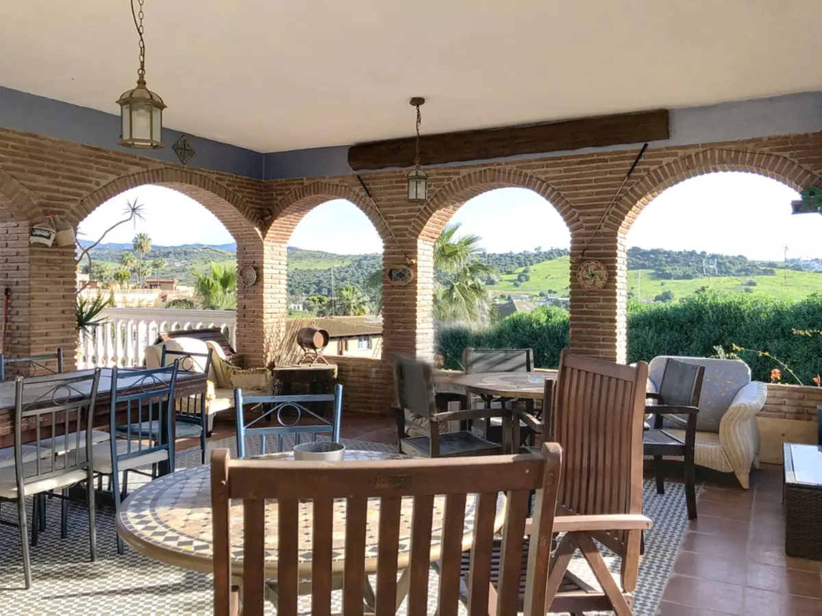 Detached Villa in Estepona