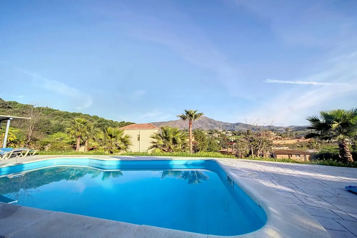 Detached Villa in Estepona