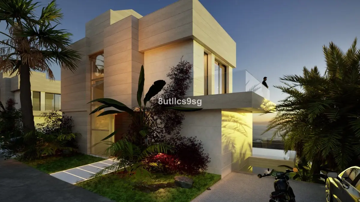 Detached Villa in Estepona
