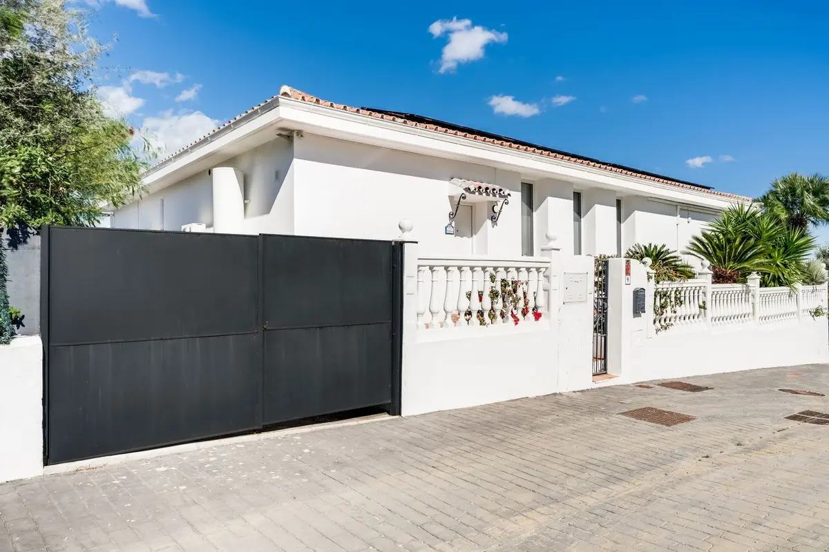 Detached Villa in Estepona
