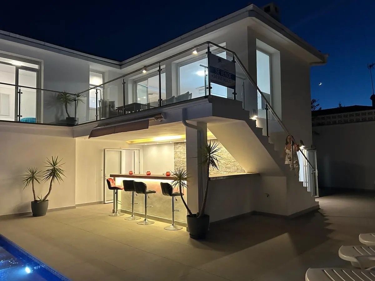 Detached Villa in Estepona