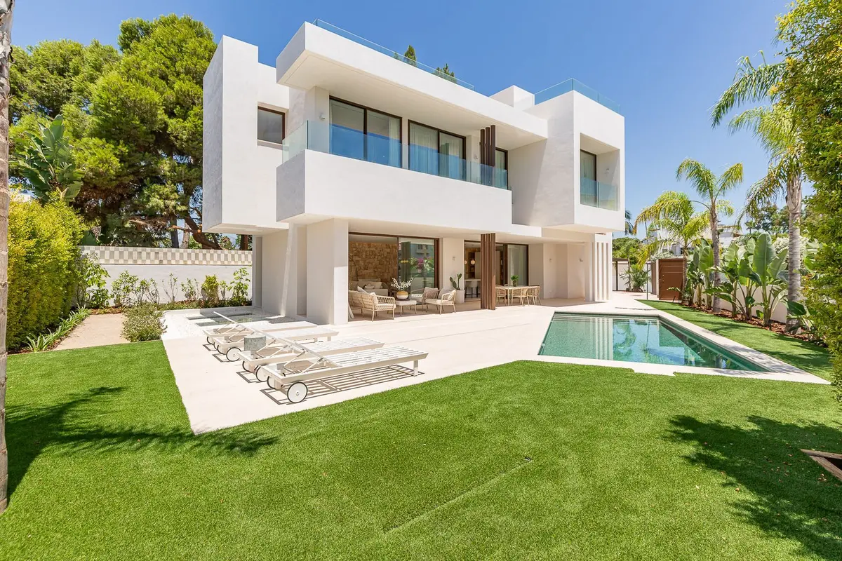 Detached Villa in Puerto Banús