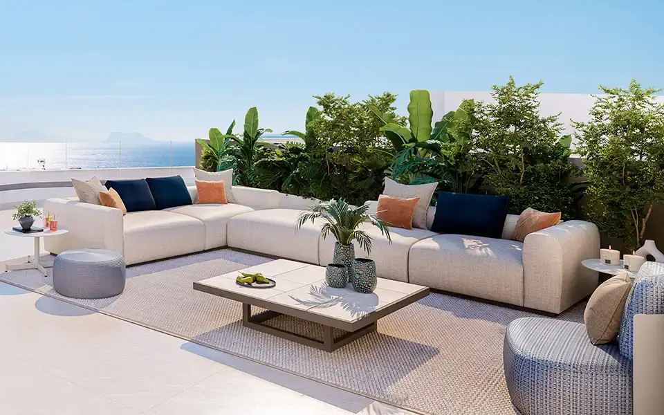 Top Floor Apartment in Estepona