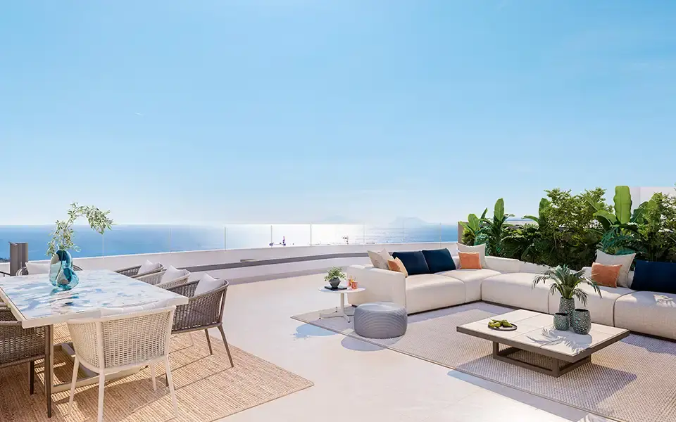 Top Floor Apartment in Estepona