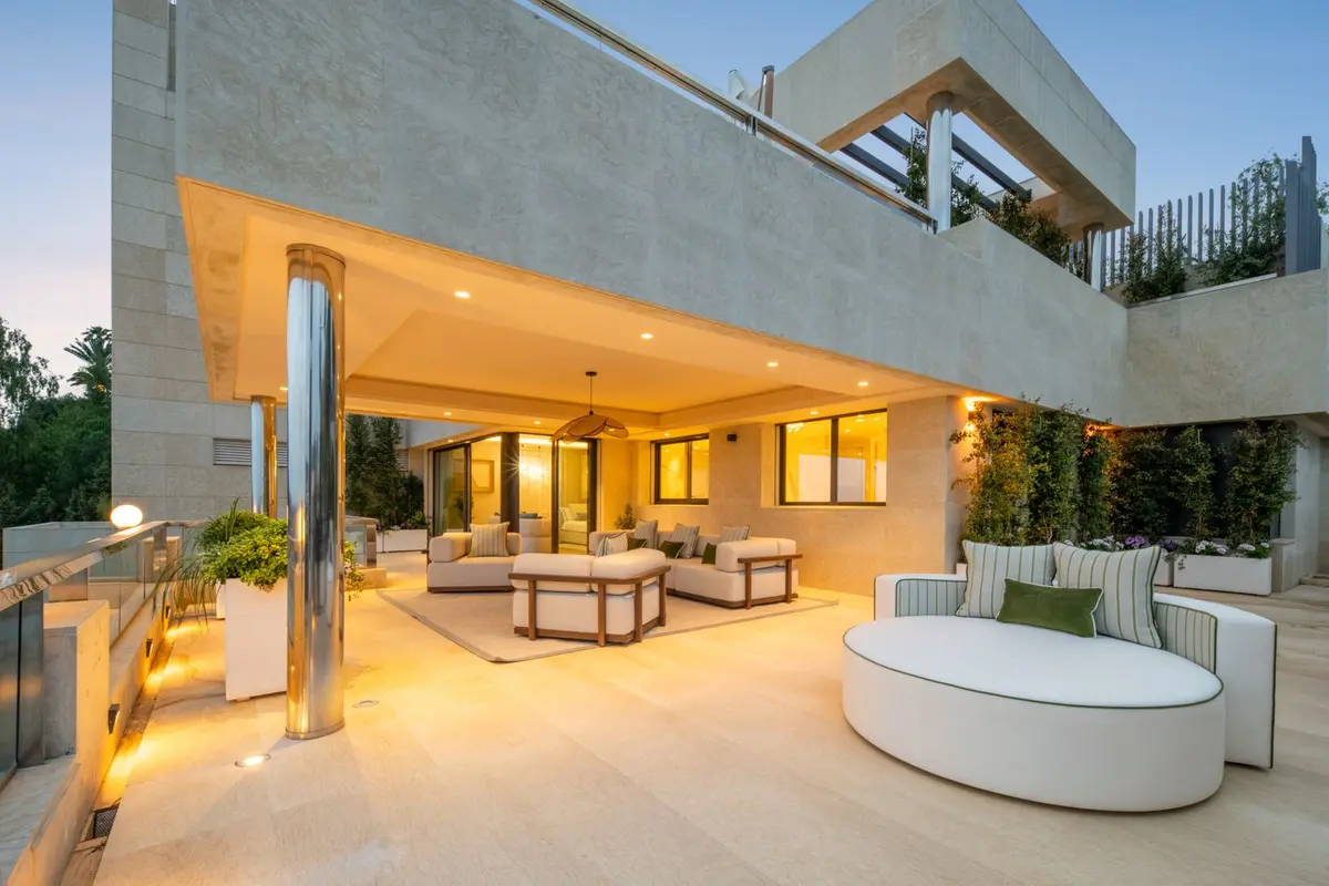 Penthouse in Nueva Andalucía