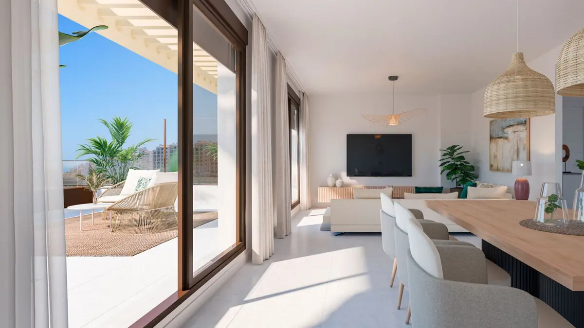Top Floor Apartment in Estepona