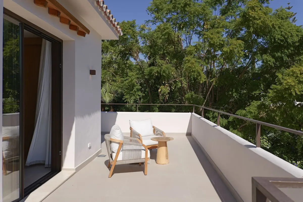 Detached Villa in Guadalmina Baja