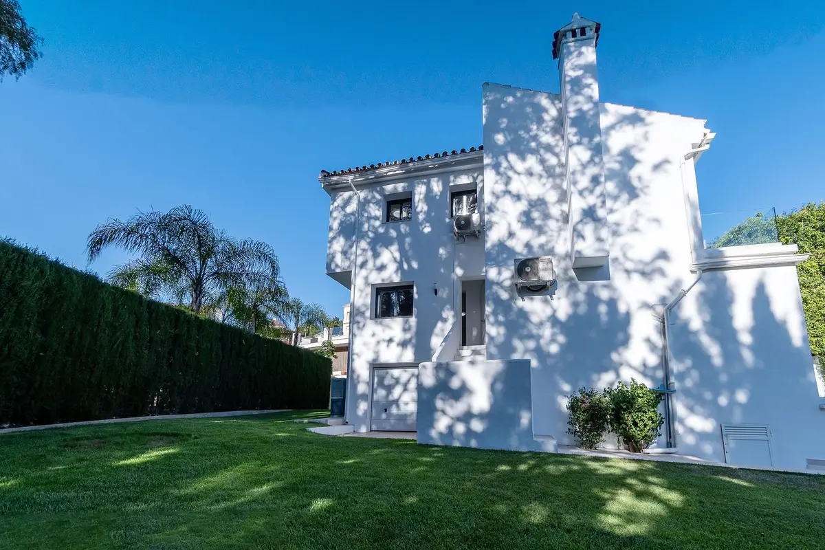 Detached Villa in Marbella