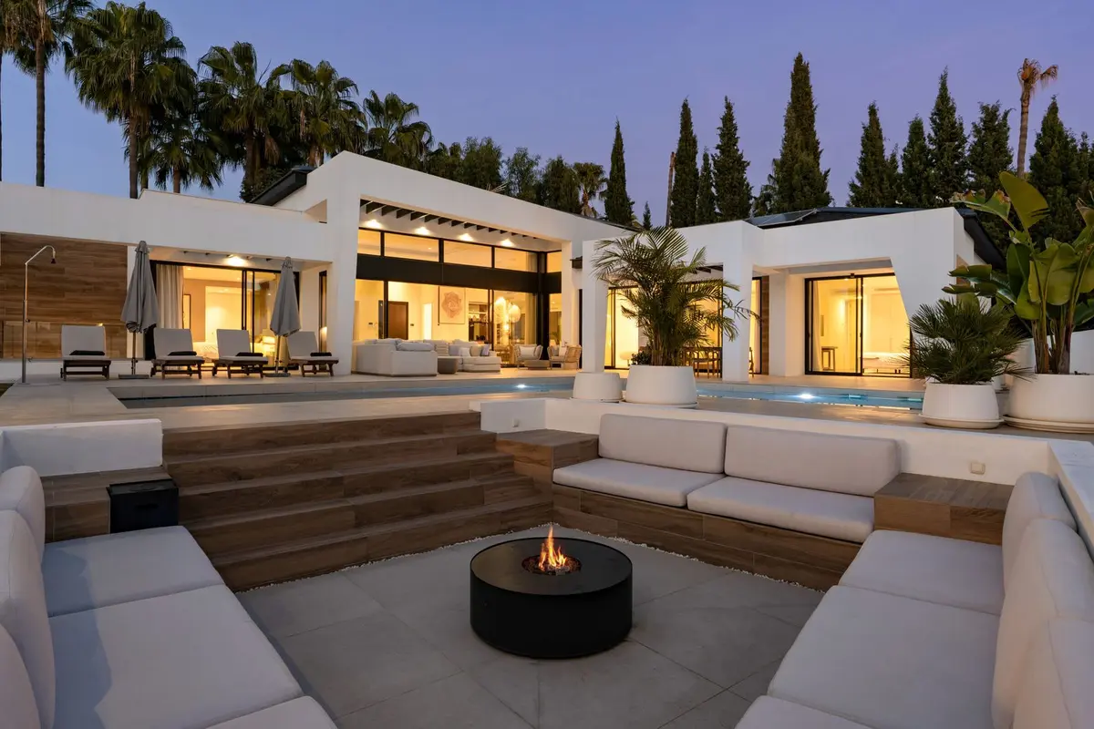 Detached Villa in Nueva Andalucía