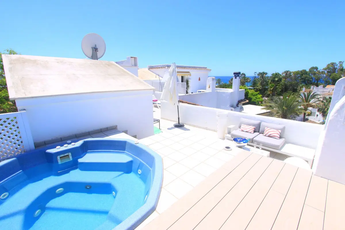 Penthouse in Elviria