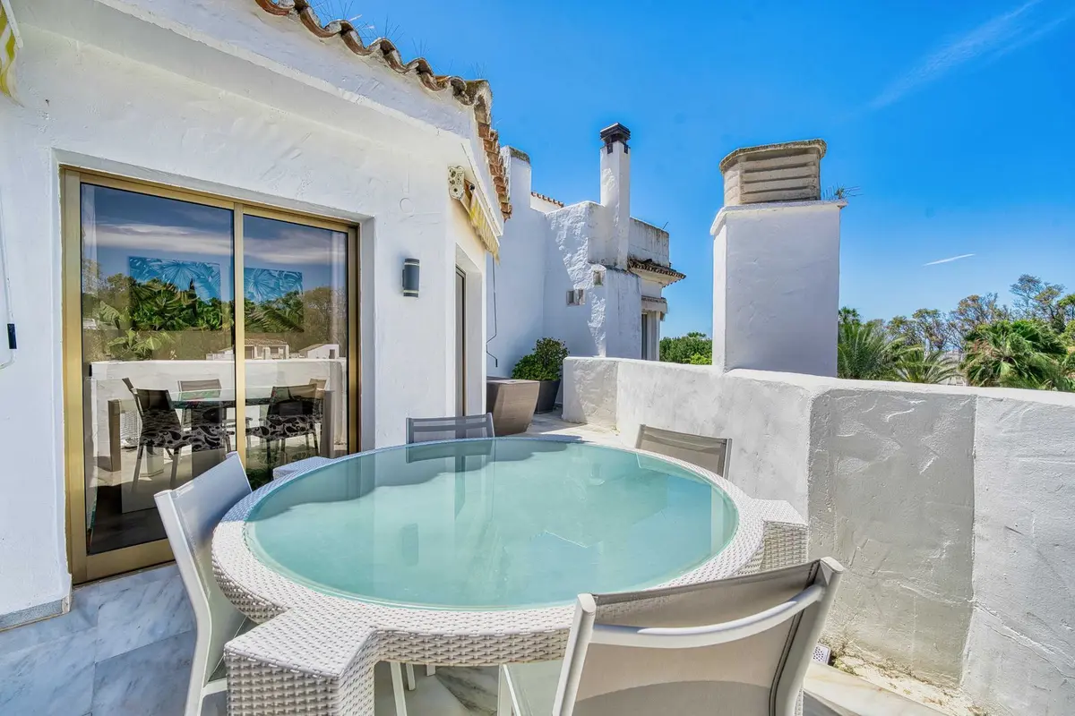 Penthouse in Elviria