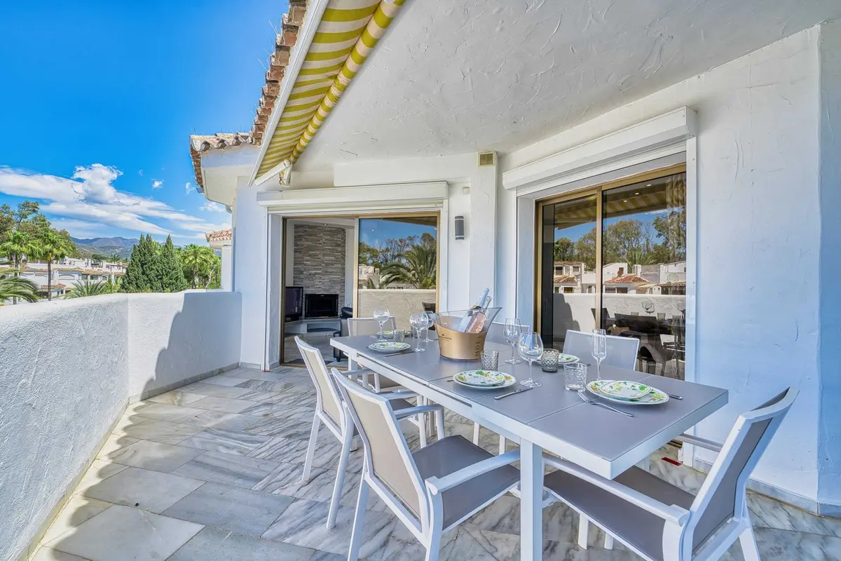 Penthouse in Elviria