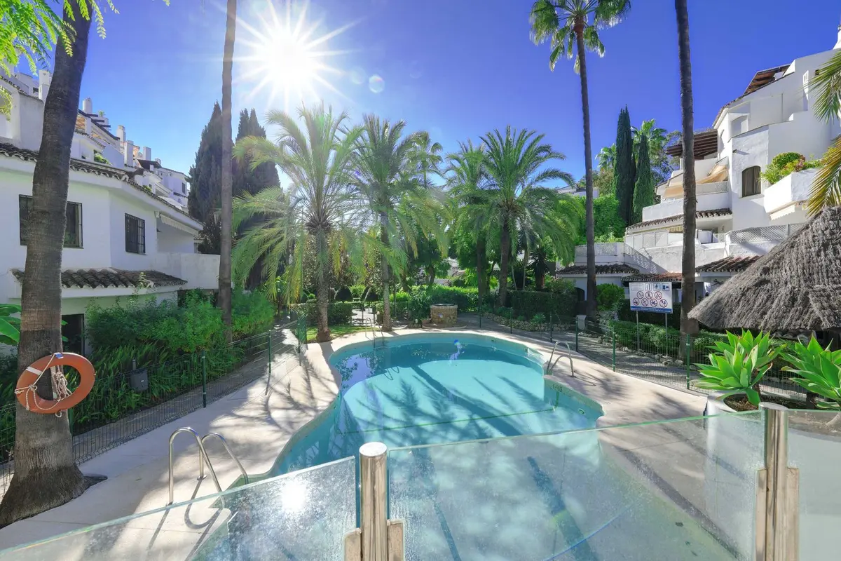 Penthouse in Elviria