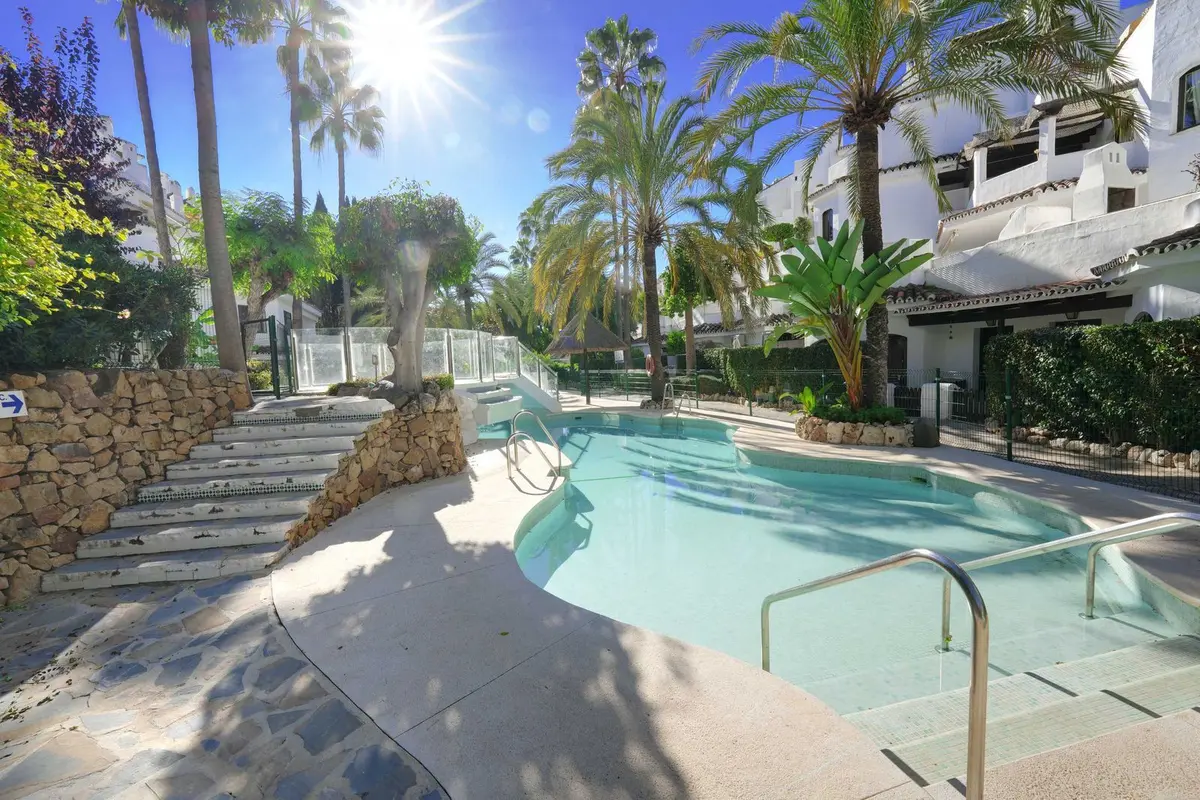 Penthouse in Elviria