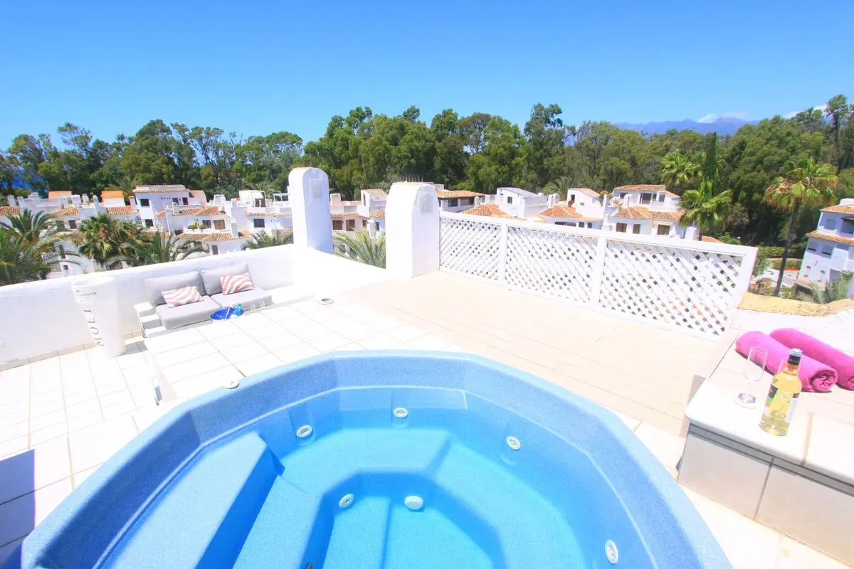 Penthouse in Elviria