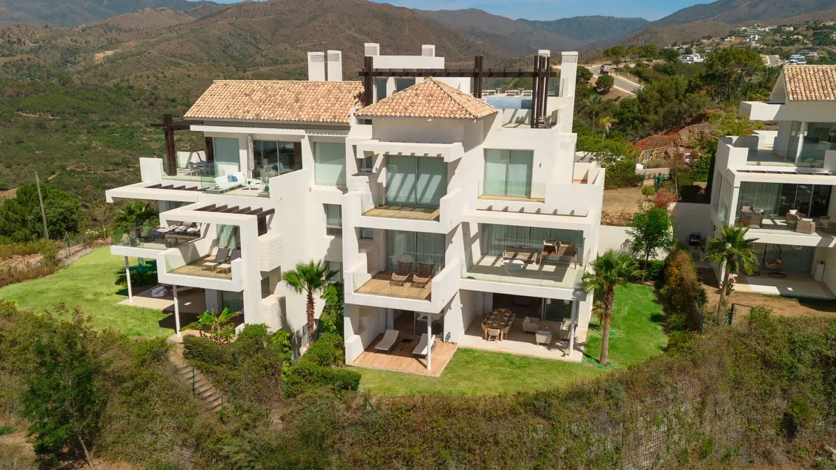 Ground Floor Apartment in Benahavís