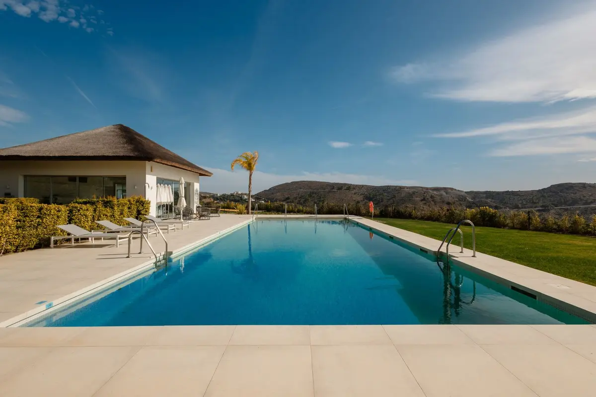 Ground Floor Apartment in Benahavís