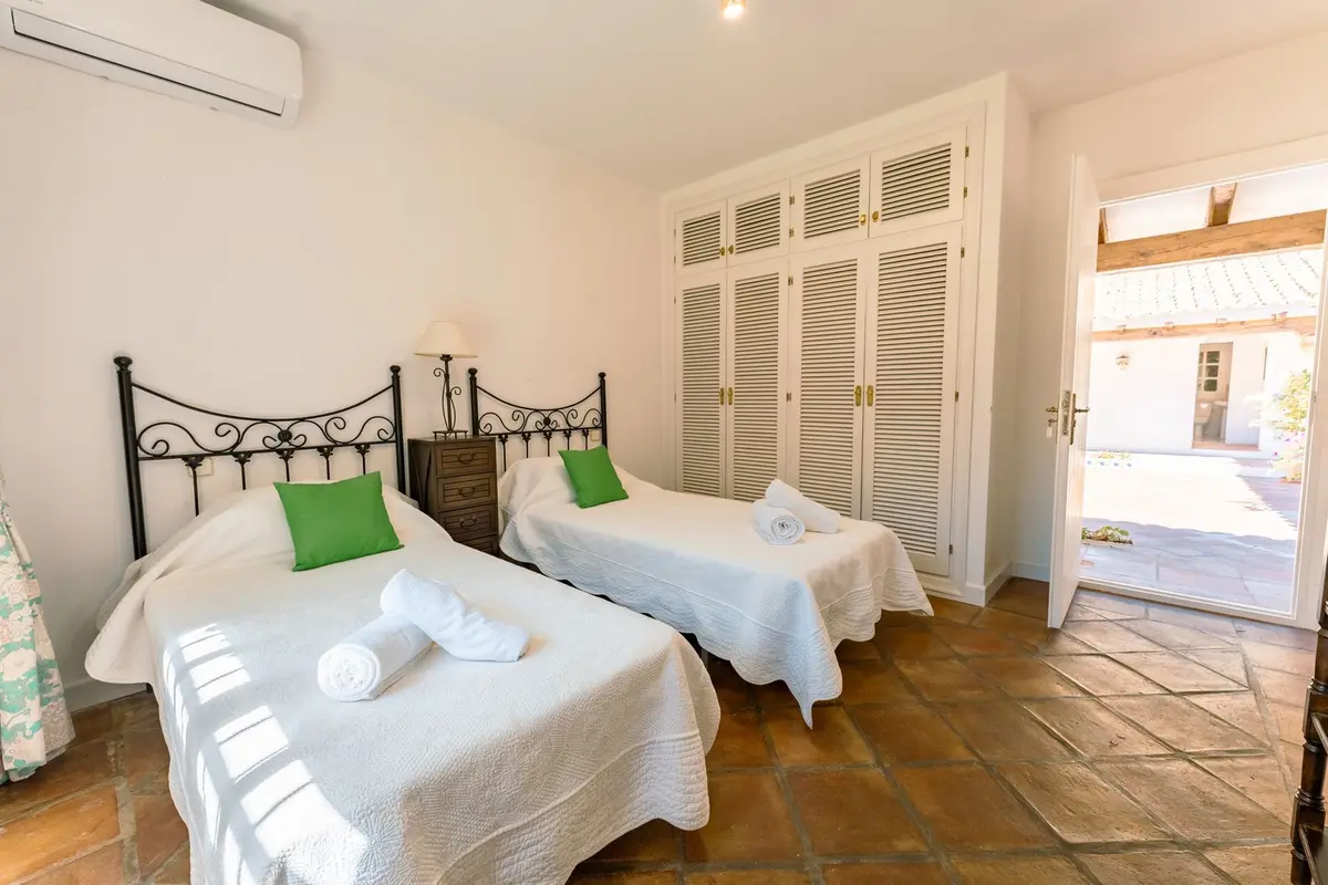 Finca - Cortijo in Cancelada