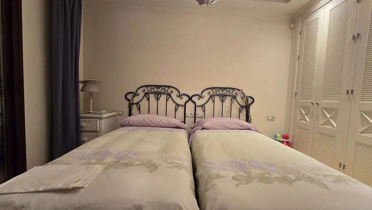 Middle Floor Apartment in Estepona