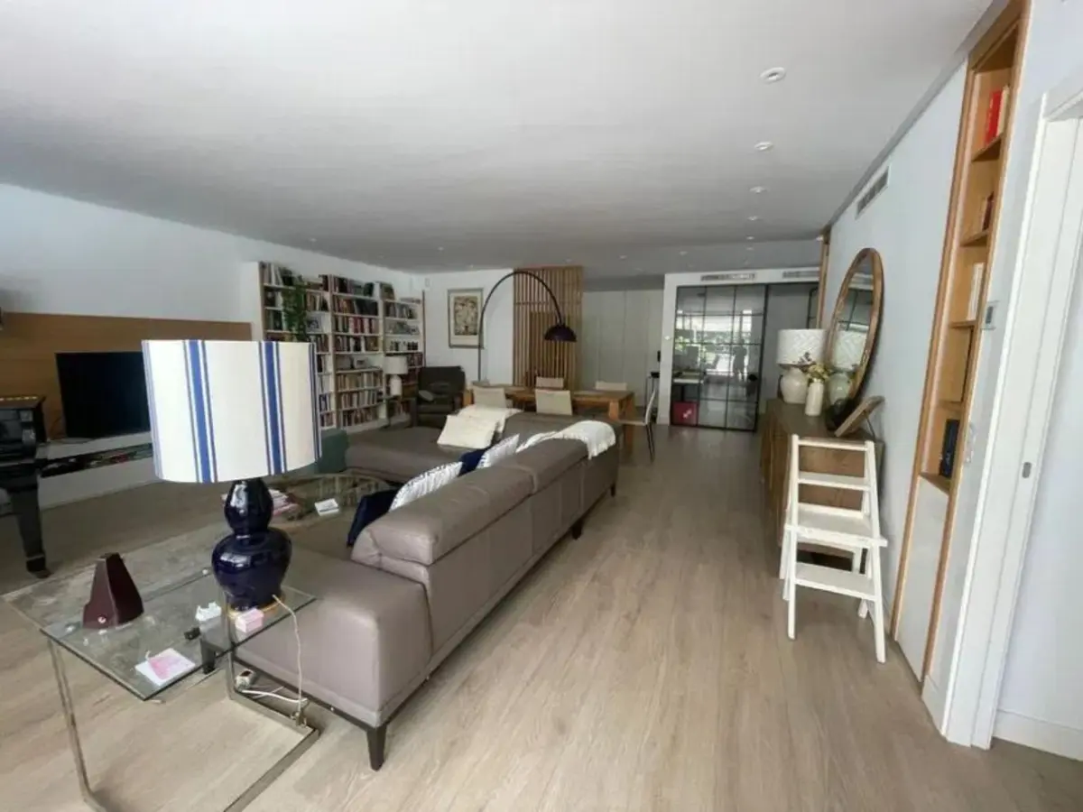 Middle Floor Apartment in Marbella