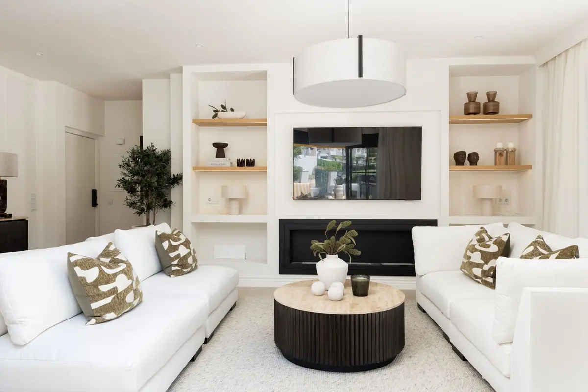 Middle Floor Apartment in Nueva Andalucía