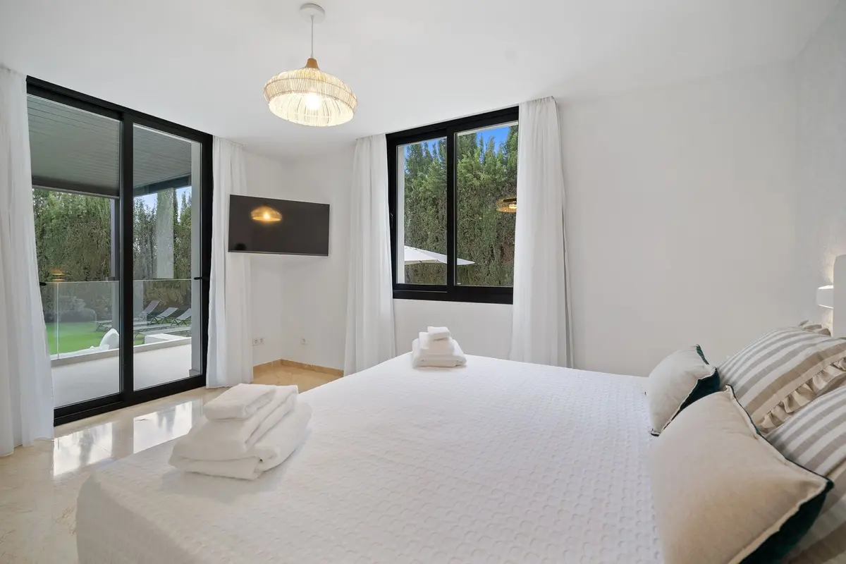 Detached Villa in Nueva Andalucía