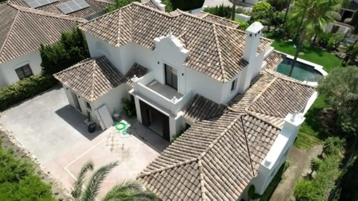 Detached Villa in El Paraiso