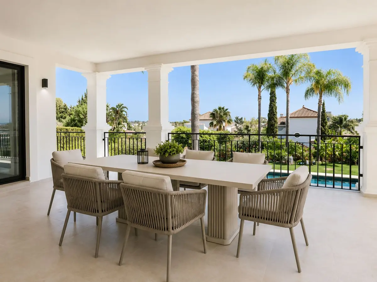Detached Villa in El Paraiso