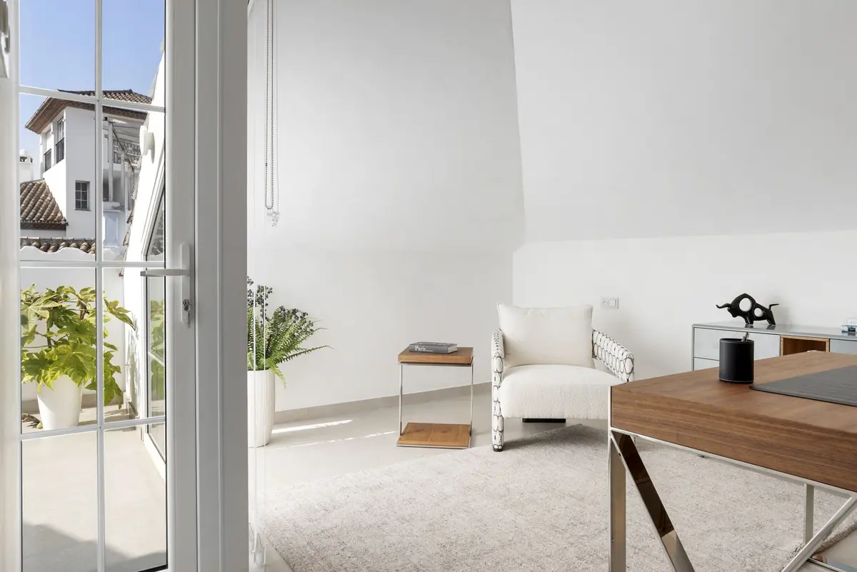 Penthouse Duplex in Nueva Andalucía