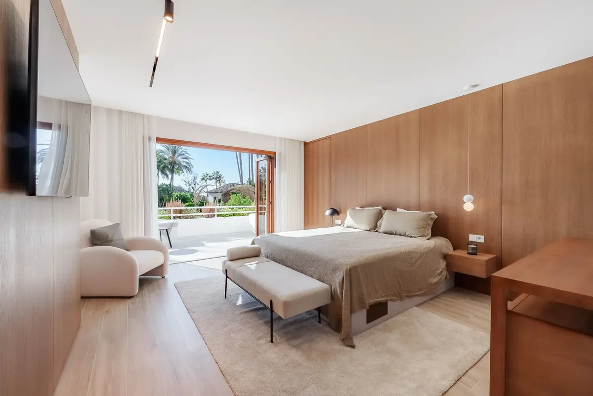 Ground Floor Apartment in Nueva Andalucía