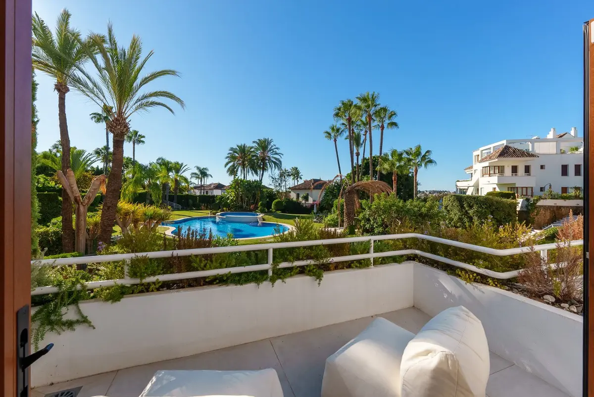 Ground Floor Apartment in Nueva Andalucía