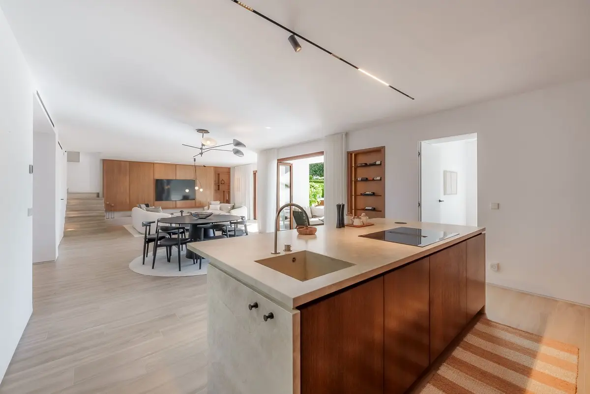 Ground Floor Apartment in Nueva Andalucía