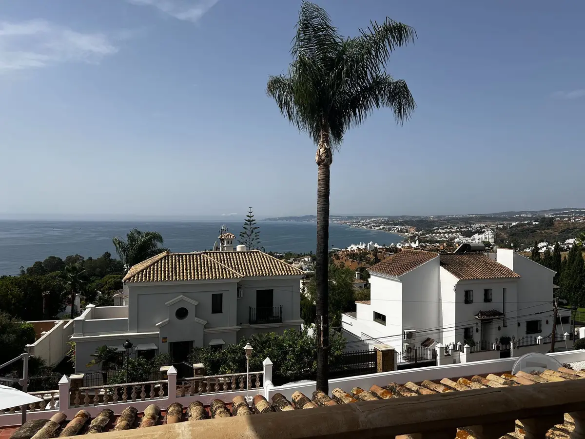 Detached Villa in Estepona