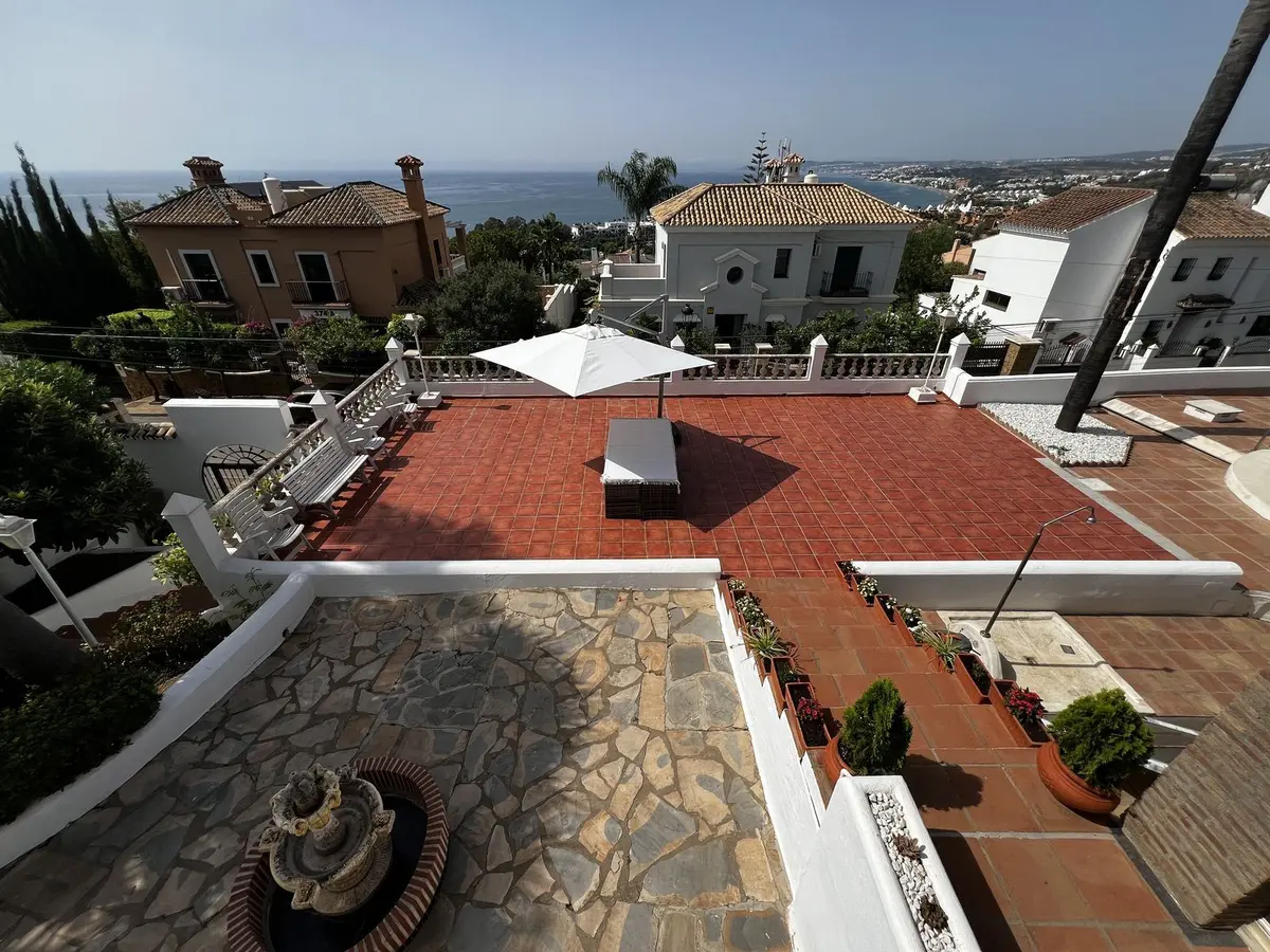Detached Villa in Estepona